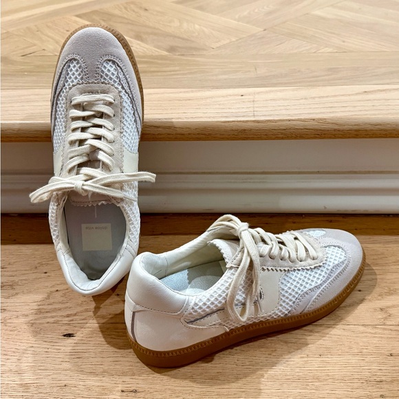 NEW! Dolce Vita Notice white mesh sneakers - Picture 4 of 11
